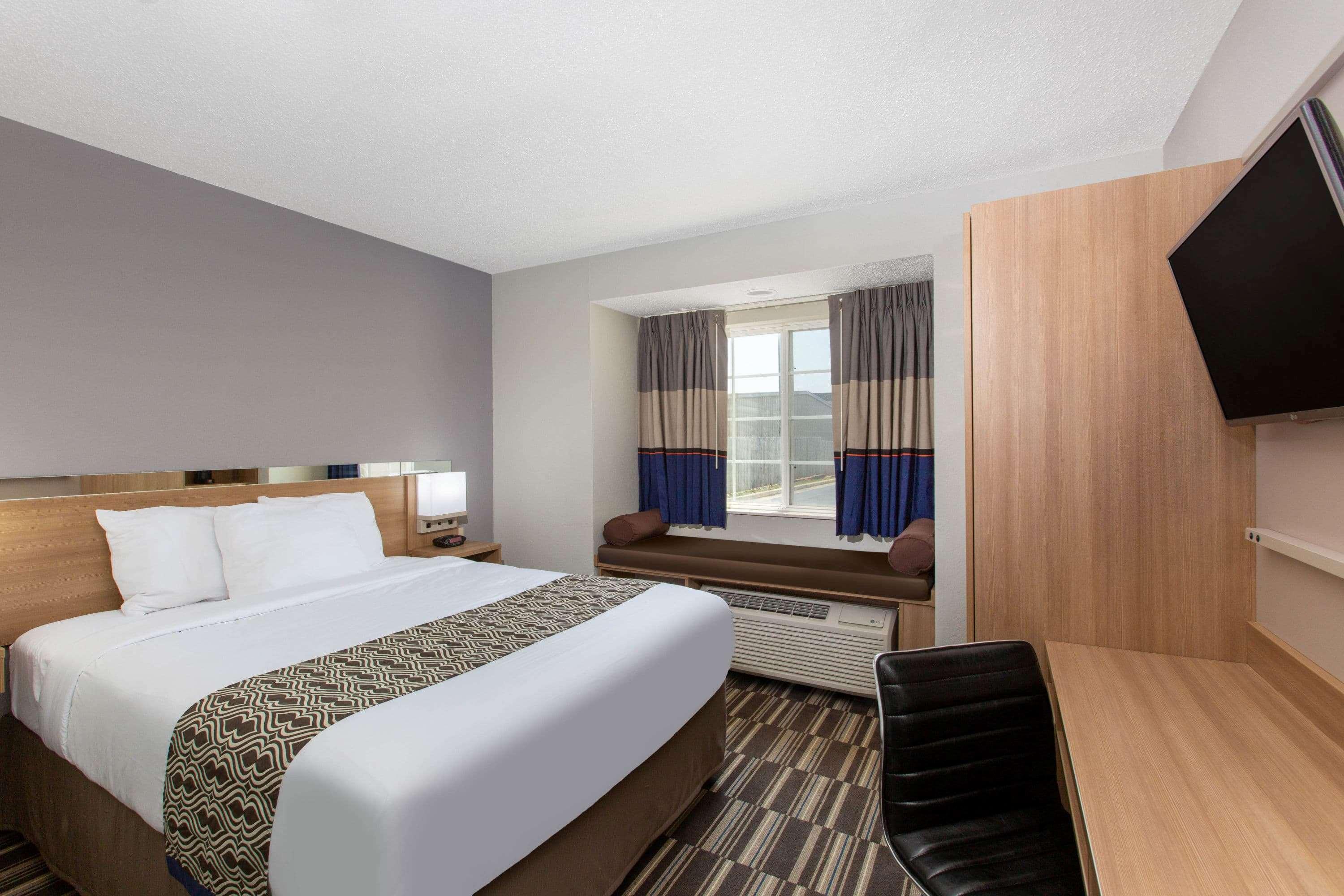 Microtel Inn & Suites By Wyndham Augusta/Riverwatch Exterior photo